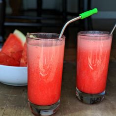 31 Refreshing Watermelon Recipes - Budgeting for Bliss Delicious Protein Shakes, Low Calorie Protein Shake, Low Fat Smoothies, Health Beet, Bright Line Eating Recipes, Yummy Protein Shakes, Healthy Chocolate Banana, Protein Dessert, Healthy High Protein Snacks