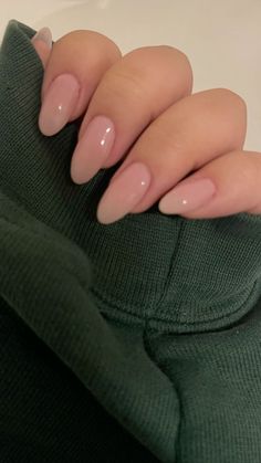 Soft Pink Short Almond Nails, Light Shade Nails, Nails Natural Color Ideas, Natural Nails Light Pink, Nail Ideas Bubble Bath, Basic Natural Nails, Basic Colors Nails, Really Light Pink Nails, Light Pink Simple Nails