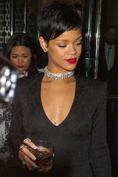 Rihanna Haircut, Short Hairstyles Women, Celebrity Pixie Cut, Women Goddess, Short Hairstyle Ideas, Trendy Hair Styles