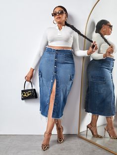 Medium Wash  Collar  Denim Plain Straight Embellished High Stretch  Plus Size Denim Plus Size Demin Skirt, Demin Skirt Outfit, Casual Chic Outfits, 2piece Outfits, Mommy Outfits, Denim Skirt Outfits, Curvy Shorts, Short Women