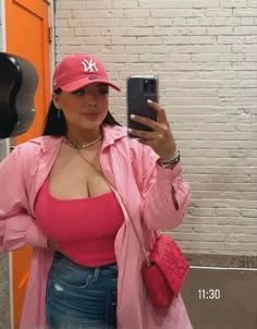 Curvy Pink Outfits, Midsize Pink Outfit, Plus Size Vacation Outfits Casual, Shein Plus Size Outfits, Plus Size Airport Outfit, Curvy Casual Outfits, Outfits Gorditas, Midsize Outfits