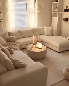 Sectional Couch Living Room, Sectional Sofa Ideas, Sofa With Recliner, Sectional Sofa Decor, Modern Sectional Living Room, Sectional Sofa Living Room, Living Room Sectional Sofa, Sectional Living Room Layout, Recliner Sectional