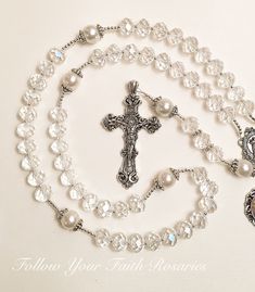 Bead Shoes, Mini Rosaries, Protestant Prayer Beads, Chaplet Rosary, Beaded Shoes, Jewelry Diy Bracelets, Rosary Catholic, Christian Jewelry