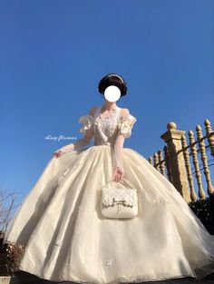 Royal Closet, Ethereal Dress, Floral Wedding Dress, Fantasy Dresses, Royal Dresses, Princess Ball Gowns, Pretty Prom Dresses, Fantasy Dress