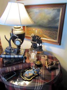 The Polohouse: Guest Home Tour: Glendogal Cottage Cottage Tablecloth, Scottish Interiors, Guest Home, Scottish Homes, English Interior, English Country Decor, Hunting Decor