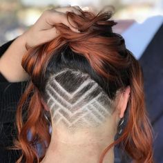 19 Edgy Undercut Designs in 2019: Flowers, Hearts, Chevrons & More Subtle Undercut Women Long Hair, Geometric Undercut, Undercut Designs For Women, Hidden Undercut, Undercut Ideas, Edgy Undercut, Hairstyle Ideas For Long Hair, Ideas For Long Hair