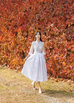 This is a Korean Modern Hanbok Wrap Style Dress for Women. It is Wrap Style Lace Long Dress in White color. This hanbok is modernly designed so you can wear it comfortably and beautifully. This modern hanbok is perfect dress for special celebrations such as Wedding, engagement parties or various events. 📐Model size Height 5.5ft(168cm) Weight 106lb(48kg) Waist circumference 25in(63.5cm) Wearing a size S top ⭐You can create a variety of styles by layering skirts of different colors on this dress. Lace Wedding Dress With Lace Cuffs, Elegant Hanbok For Spring Wedding, Elegant Fitted White Hanbok, Elegant Wedding Hanbok For Spring, White Lace Dress With Lace Sleeves For Bridesmaid, A-line Lace Dress With Lace Sleeves For Wedding, White A-line Lace Dress With Lace Sleeves, A-line Lace Sleeve Wedding Dress, Elegant White Hanbok For Spring