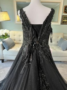 Black Wedding Dress Ballgown, Black And Purple Wedding Dress, Gothic Wedding Dress Black, V Neckline Wedding Dress, Black And Purple Wedding, Black Bridal Gown, Custom Wedding Dress Sketch, Wedding Dress Trumpet, Wedding Dress Gothic