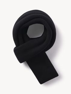 A classic cool-weather accessory elevated in a blend of merino wool and organic cotton. Buck Mason, Ribbed Scarf, Black Lounge, Accessories Collection, Wool Scarf, Rib Knit, Merino Wool, Women's Accessories, Organic Cotton