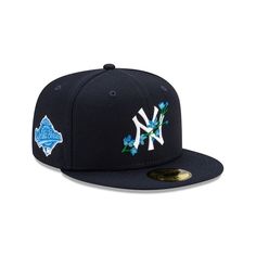 Fitted Hats For Girls, Hats New York, Cool Fitted Hats, Fitted Hat Embroidery Ideas, Cool Caps Hat, Hats Yankees, Fitted Hats Outfit Men, Hats Fitted, New York Yankees Hat