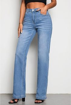 Denim & Jeans // Complete a striking look wearing this light blue high waist wide leg denim pants.