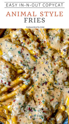 Close up photo of in-n-out copycat animal style fries. Bbq Pulled Pork Loaded Fries, Fun Camping Recipes, Flavored French Fries, Steak French Fries, Leftover French Fries Recipes, Steak House Sides, Food Truck Food Ideas Most Popular, Dirty Fries Recipes, Cute Dinner Ideas