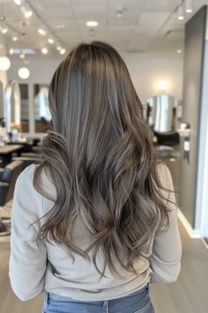 40+ Chic Silver Highlights and Gray Blending Ideas for Dark Hair - Flo's Blog