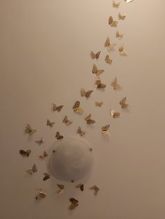 Butterfly On The Wall, Bedroom Butterfly Decor, Butterfly Wall Aesthetic, Fake Butterfly Decor, Butterfly Bedroom Aesthetic, Butterfly Wall Decor Bedroom Ideas, Wall Butterfly Decor, Butterfly Room Decor Aesthetic