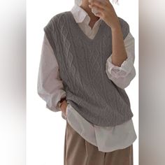 This Is Nwot, Never Worn. I Bought It Off Amazon. It Has No Brand Tag. This Does Need A Wash, Spots Shown. There Is Loose Strings Pictured. Please Let Me Know If You Have Any Questions. I Am Open To All Offers And Give Big Discounts On Bundles. Gray Sleveless Sweater, Sweater Vest Oversized, V Neck Sweater Vest, Preppy Mode, Womens Knit Sweater, Academia Outfits, Oversize Pullover, Vest Outfit, Solid Color Sweater