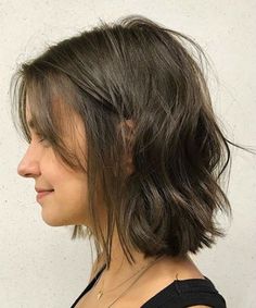 Wavy Bob Haircuts, Wavy Bob Hairstyles, Bob Hairstyles For Fine Hair, Penteado Cabelo Curto, Short Hair Haircuts, Pixie Cuts, Grunge Hair, Hairstyles Haircuts, Aesthetic Hair