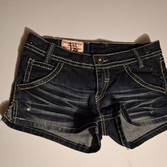 Cute Cute 1st Kiss Denim Light Distressing Short Shorts Size 2 Like New Without Tags Demin Shorts, Aztec Shorts, Homemade Stuff, Embellished Shorts, Ripped Jean Shorts, Digital Closet, Thrift Flip, Low Rise Shorts, Patterned Jeans