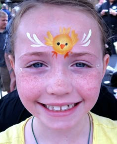 Schmink Easter Face Painting Ideas, Mid Term Break, Easter Face Painting, Bunny Face Paint, Face Painting Ideas For Kids, Girls Birthday Parties, Painting Ideas For Kids