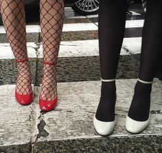 Katie Fitch, Teenage Fashion Trending, Skins Uk, Norma Jeane, Fishnet Stockings, Sock Shoes, Look Fashion, Character Shoes, Black Velvet