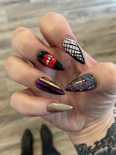 Rocky Horror Picture Show Nail Art, Rocky Horror Nails Art, Rocky Horror Picture Show Nails, American Horror Story Nails, Rocky Horror Nails, Movie Inspired Nails, Holidays Nails, Halloween Nail Art Tutorial, Halloween Nail Art Easy