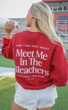 ATTN: members of the football fan club, this sweatshirt is for you! We meet in the bleachers every weekend to catch the game! Whether it's Friday night lights, college football Saturdays or NFL Sundays, this sweatshirt is a must for those who don't miss a game.    Haley is 5'6" and is wearing size medium  Lili is 5'6" and is wearing an XL for an oversized look   sizing guide:    small: 40” bust | 26” length   medium: 46” bust | 27” length  large: 48” bust | 28” length  extra large: 50” bust | 29 State Football Shirts, Sporty Game Day Outfit, Gifts For Football Moms, Cheer Merch Ideas, Football Giveaways, Cheer Merch, Cute Cheer Gifts, Sweatshirts Vinyl, Softball Sweatshirt