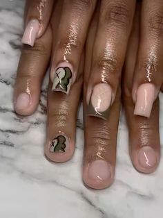 Kaws Nails Design Acrylic, Matching Nails With Boyfriend Aesthetic, Matching Nail Sets For Couples, Manicure Ideas Men, Couple Nail Sets, Men With Nail Polish, Nail Inspo For Men, Matching Nail Sets With Boyfriend