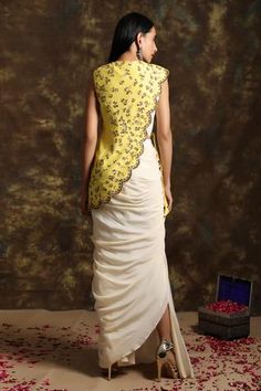 Yellow sequin and cutdana embroidered layered top with a scallop border. Paired with solid draped skirt. Saree To Dress, Indian Wedding Reception Outfits, Cutdana Work, Creative Outfits, Coord Sets, Party Frocks, Asymmetric Top, Long Kurti Designs, Indian Wedding Fashion