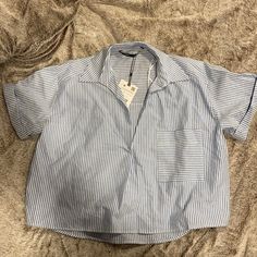 Zara Cropped Short Sleeve Shirt. New Zara Light Blue Short Sleeve Blouse, Light Blue Zara Shirt For Summer, Zara Light Blue Collared Top, Zara Striped Collared Tops, Blue Zara Collared Top, Zara Blue Collared Top, Zara Tops, Striped Shirt, Shirt Color