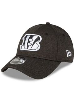 Main image for New Era Cincinnati Bengals 940SS CINBEN BLACK SHADOW TECH B LOGO Adjustable Hat - Black. Black Shadow, Cincinnati Bengals, Adjustable Hat, Cincinnati, Team Logo, Hat Fashion, Dad Hats, New Era, Black Fashion