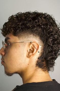 3b Men Hairstyles, 3b Curly Haircut Men, 3b Curly Hair Men, Short Curly Haircuts Men, Mens Short Curly Hairstyles, Best Curly Haircuts, Mullet Hairstyles, Fade Haircut Curly Hair