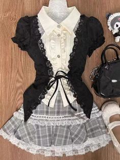 American Vintage Suits Short Sleeve 2 Piece Set Women Retro Black Y2k Crop Top Blouse + High Waist Fashion Design Runway, Off Shoulder And Skirt Outfit, Winter Himekaji, Skirts With Buttons, Soft Goth Outfits, Plaid Short Skirt, Fashion Styles Types, Steampunk Fashion Women, Types Of Tops