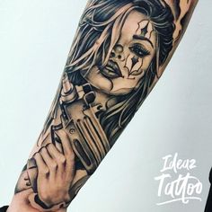 48 Likes, 4 Comments - tattoo_ideaz (@tattoo_ideazz) on Instagram: “#tattoo #тату #tattooart #татуировка #tattoos #tattoolife #instatattoo #tattooartist #татуировки…” Chicano Tattoos Sleeve, Catrina Tattoo, Skull Girl Tattoo, Girl Face Tattoo, Gangsta Tattoos, Girl Skull, Clown Girl, Badass Tattoos, Chicano Art