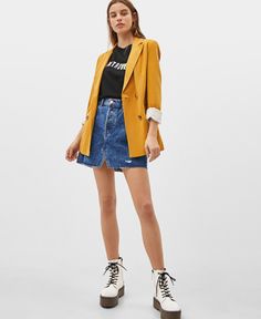 Styling Dr Martens, White Platform Boots, Dr Martens Outfit, Dream Closets, Athleisure Outfits, Breasted Blazer, Fashion Quotes, Double Breasted Blazer, Fashion Poses