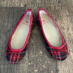 Nwot Crewcuts Christmas Plaid Ballet Flats. Smoke Free, Pet Free Home. Tartan Shoes, Christmas Plaid, Flat Color, Plaid Christmas, Dream Shoes, Ballet Flats, Kids Shoes, Black Red, Dress Shoes