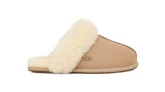 #With extra floof on top and inside lol! 😂🤣 Uggs Slippers, Slipper For Women, Ugg Coquette, Ugg Scuffette, Sales People, Ugg Slippers, Color Sand, Woven Labels, Slipper Shoes