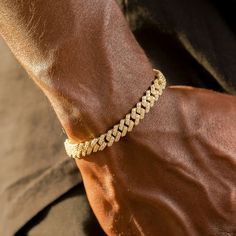 Bracelets Gold For Men, Men’s Bracelets In Gold, Men’s Gold Bracelet, Gold Accessories Men, Bracelet Gold For Men, Cuban Bracelet Men, Gold Jewellery For Men, Men Gold Bracelet, Mens Bracelet Gold