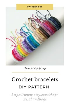 the crochet bracelets pattern is shown in different colors