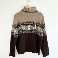 Vintage Brown Tan Neutral Striped Geometric Turtleneck Sweater Pullover closure with long sleeves. Great condition  Brand - Carolyn Taylor Tag size - Large Seen on size Small Measurements (laying flat)  Chest - 22.5 in Length - 24.5 in Sleeve length - 22.5 in #bellaswan #whimsygoth #cottagecore #ethereal #fairygrunge Roll Neck Jumpers, Fair Isle Pattern, Pullover Sweater Women, 80s Vintage, Roll Neck, Jumper Sweater, Vintage Brown, Women Pullover, Fair Isle