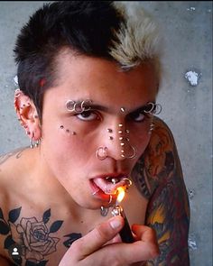 Face Piercing Set Up, Men Lip Piercing, Punk Person, Piercings Face, Punk Piercings, Punk Guy, Men's Piercings, Punk Boy, Face Piercings