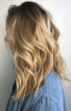 dark-and-rooty-honey-blonde Hair Color Honey Blonde, Blonde Bayalage, Hair Color Honey, Trendy Hair Color Ideas, Best Hair Color Ideas, Baylage Hair, Hair Color Images