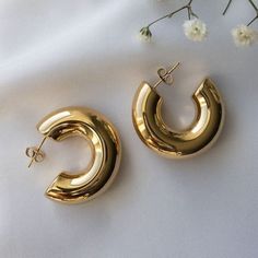 Gold Hoop Earrings For Women Gold Rose Plated Chunky Gold Earrings Huggie Earrings Open Gold Hoops Hypoallergenic Lightweight Earrings For Women Trendy Gold Jewelry Gift Chic Hoop Earrings As Gift, Trendy Rose Gold Hoop Earrings, Chic Small Hoop Rose Gold Earrings, Chic Rose Gold Hoop Earrings, Chic Rose Gold Round Hoop Earrings, Trendy Small Hoop Earrings In Rose Gold, Trendy Small Hoop Rose Gold Earrings, Chic Rose Gold Hoop Earrings For Pierced Ears, Minimalist Rose Gold Hoop Earrings For Party