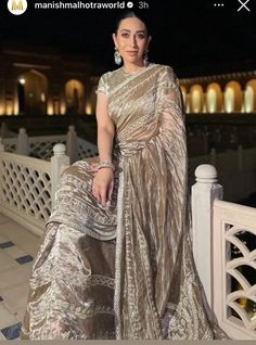 Karishma Kapoor Saree, Golden Tissue Saree, Gold Tissue Saree, Silver Saree, Ratna Pathak, Meena Bazaar, Tissue Sarees, Golden Saree, Sari Design