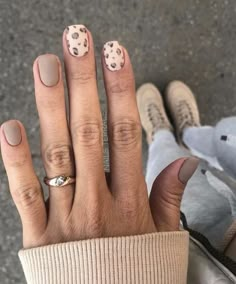 pinterest: camilleelyse ♡ Pattern Nails, Nails Art Ideas, Cute Short Nails, Nagellack Trends, Short Nails Art, Leopard Nails, Animal Print Nails, Snakeskin Pattern, Cute Gel Nails