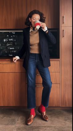 Professor Women Outfit, Professor Outfits Women Classy, Women Professor Outfit, Professor Style Women, Professor Outfits Women, Professor Outfits, Stile Casual Chic, Chique Outfit, Looks Jeans