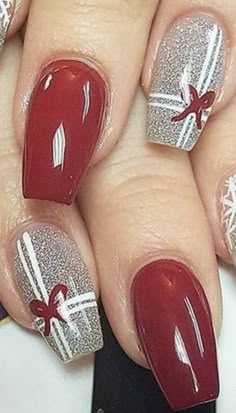 How To Apply Artificial Acrylic Nails Manicure Nail Designs, Valentine Nails, Fancy Nails Designs, Stylish Nails Designs, Christmas Nails Acrylic, Short Acrylic Nails Designs, Nail Designs Glitter