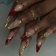 #nails #naildesign #nailart #nailsoftheday #summer2024 Cute Red And Gold Nails, Red Jade Nails, November Nails Red, Almond Nails Wine Red, Red Unique Nails, Burlesque Nails Design, Red Nails Gold Design, Almond Nails Designs Jewels, Red Quince Nails Medium Length