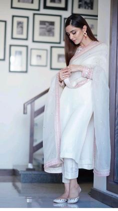 Maya Ali Suits, Maya Ali Dresses, White Net Dupatta, Simple Indian Suits, Maya Ali, Eid Special