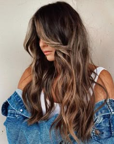 Curtain Bangs Ideas, Best Curtain Bangs, Framing Bangs, Bangs Ideas, Bangs Wavy Hair, Long Hair Trends, Bangs Tutorial, Face Framing Curtain Bangs, Instagram Face