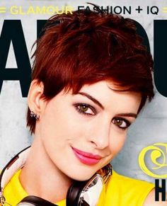 Short Red Pixie Cut Red Hair Pixie Cut, Short Blonde Pixie Cut, Anne Hathaway Pixie, Super Short Pixie Cuts, Celebrity Pixie Cut, Red Pixie, Short Red Hair, Sassy Hair, Hair Pixie