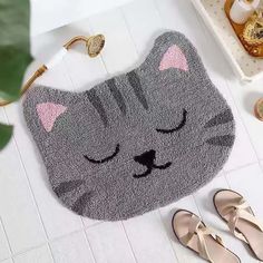 Wow your guests just as they are entering your home and give your entryway a pop of kawaii with this adorable Cat Head Mat Grab 2 or more for youyour friendsand your family before this promotion endsOnce we reach 500 unit saleswe will be increasing the price back up to $64.95.Product Details:Material: PolyesterSize: 50 x 60cm / 19.6 x 23.6 Cat Rug, Cat Cleaning, Cute Egg, Animal Embroidery Designs, Needle Embroidery, Punch Needle Patterns, Punch Needle Embroidery, Cat Bag, Crochet Fashion Patterns